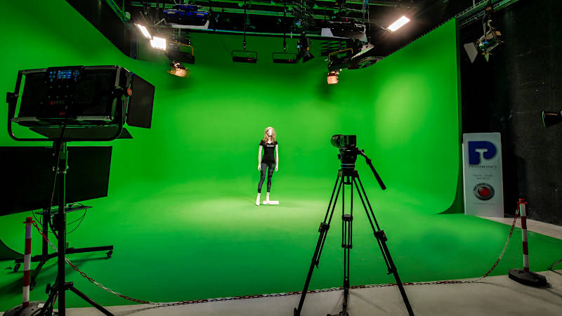 Green screen integrale con virtual set chiavi in mano per dirette streaming, eventi digitali, lezioni a distanza